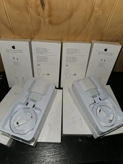 Cargador Apple USB-C 25W con Cable Lightning - miniatura 2