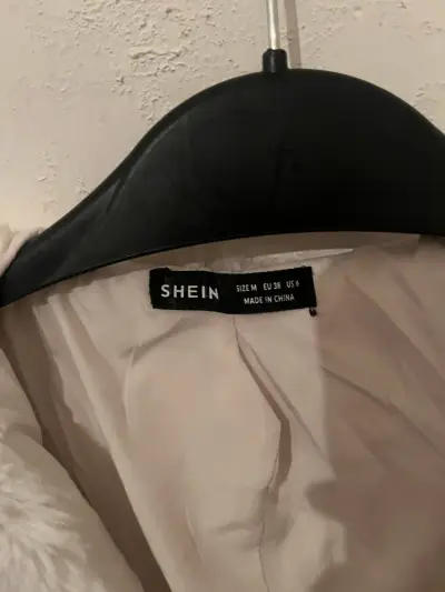 Chaqueta de Peluche Blanca Shein Talla M - miniatura 4