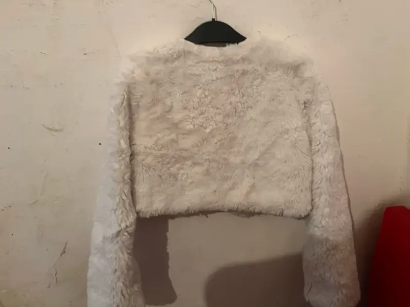 Chaqueta de Peluche Blanca Shein Talla M - 5