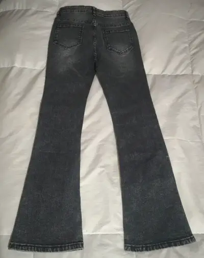Jeans acampanados gris oscuro para adolescente - miniatura 2