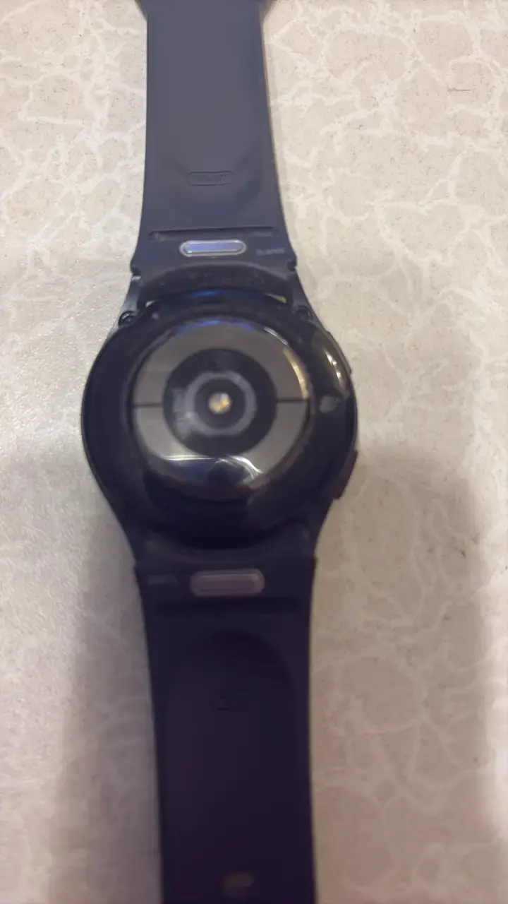 Galaxi Watch 6 - 4