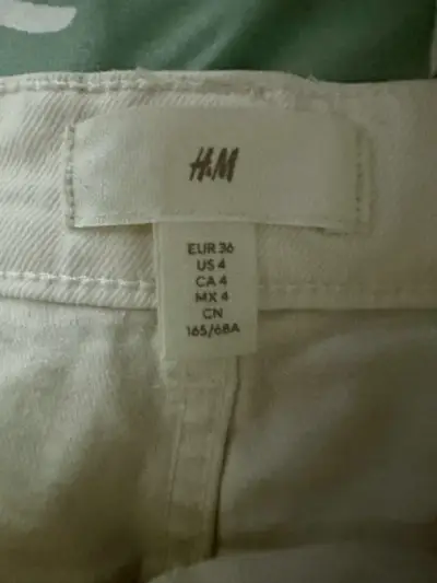 Pantalones blancos de mezclilla H&M talla 36 - miniatura 2