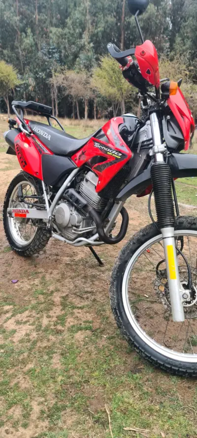 Honda Tornado XR 250 - miniatura 1