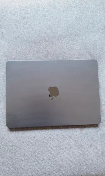 MacBook Air M2 13 pulgadas 256 GB - miniatura 1