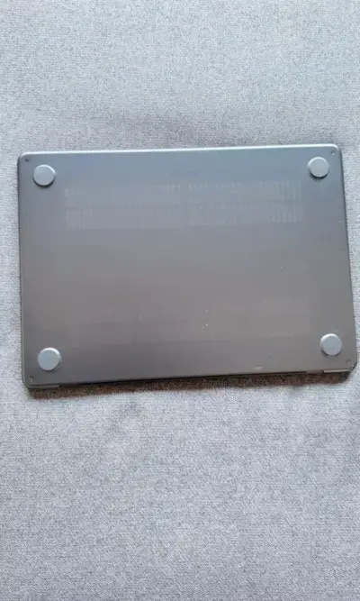 MacBook Air M2 13 pulgadas 256 GB - miniatura 2