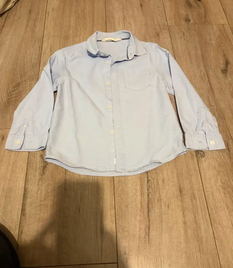 Camisa celeste para niño talla 3 - 1