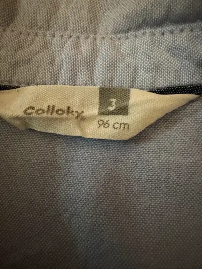 Camisa celeste para niño talla 3 - miniatura 2