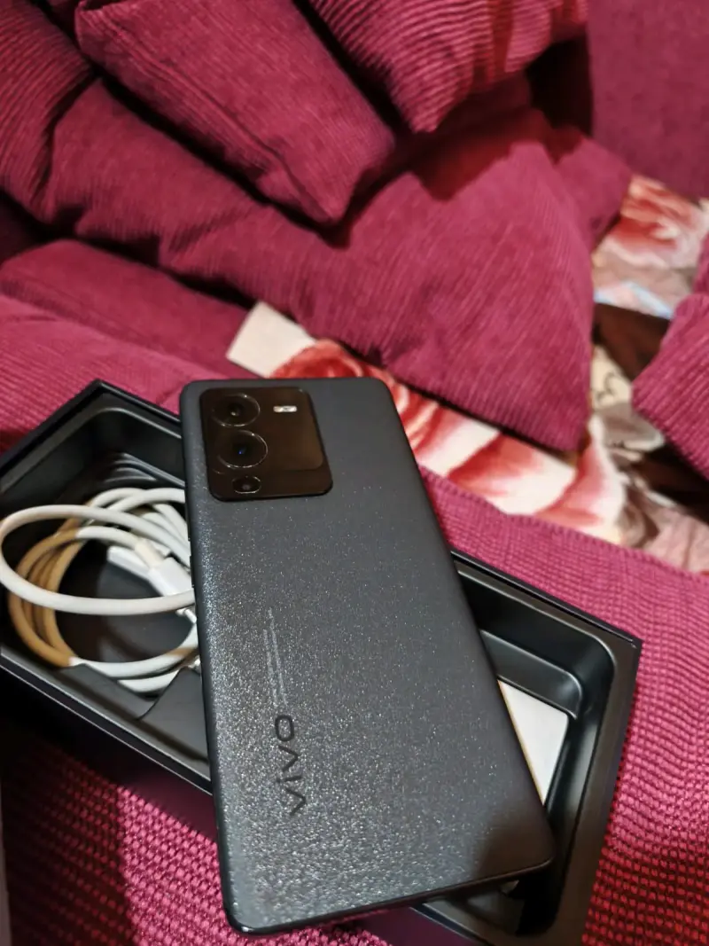 Smartphone Vivo V25 Pro 256GB Negro - 3