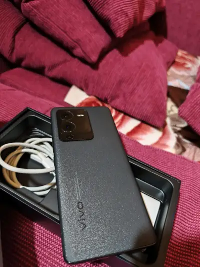 Smartphone Vivo V25 Pro 256GB Negro - miniatura 3