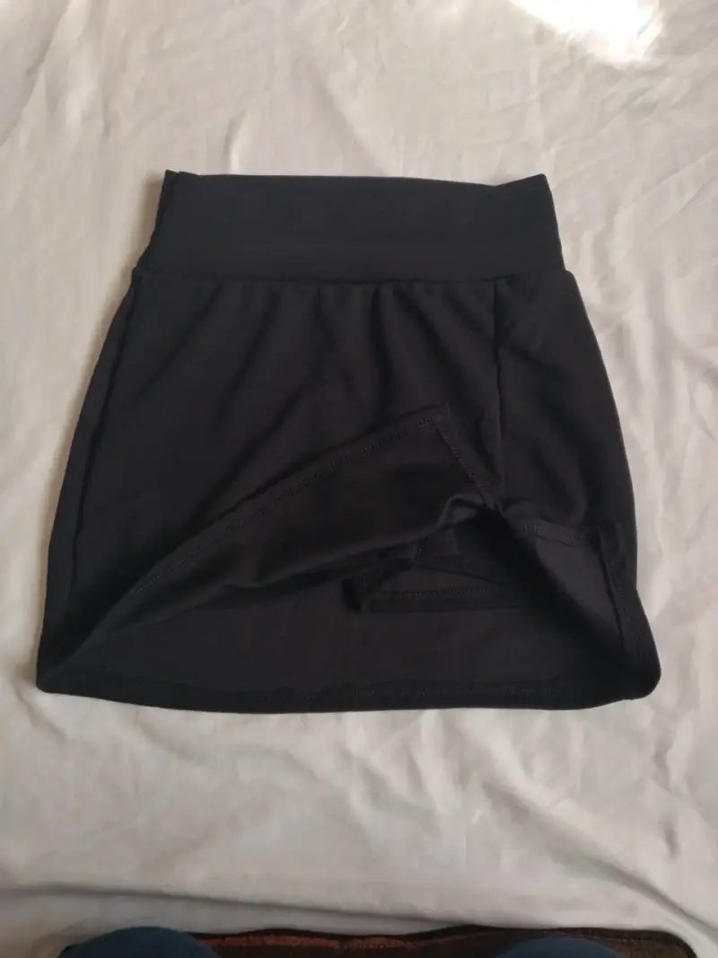 Falda corta negra para mujer - 2