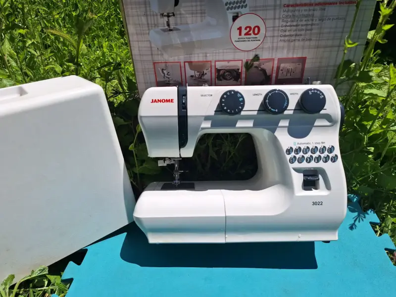 Máquina de Coser Janome 3022 con Caja - 6