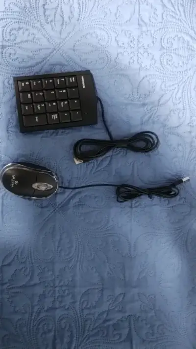 Teclado numérico Microlab y mouse Ultra USB - miniatura 1