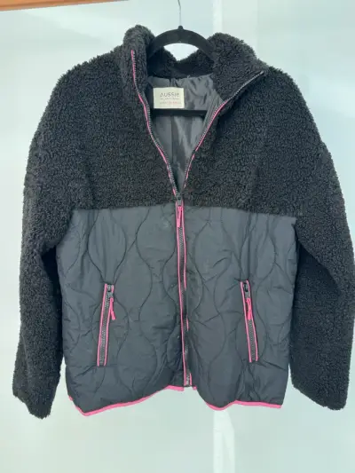 Chaqueta Parka negra con detalles rosados Aussie - miniatura 1