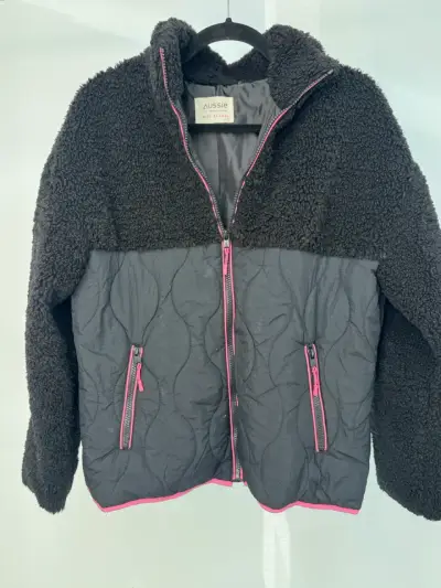 Chaqueta Parka negra con detalles rosados Aussie - miniatura 4