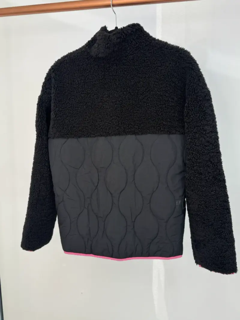 Chaqueta Parka negra con detalles rosados Aussie - 5
