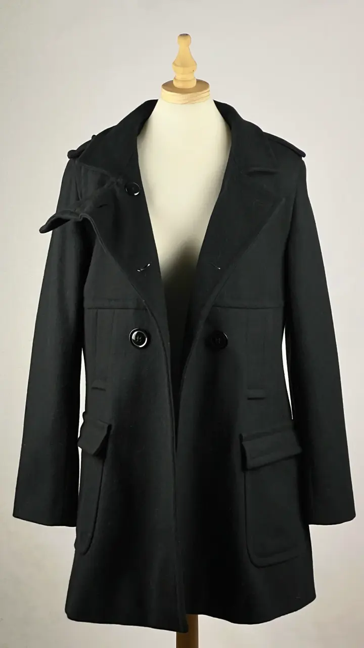 Abrigo negro Via - 80% Lana - Talla M - 2