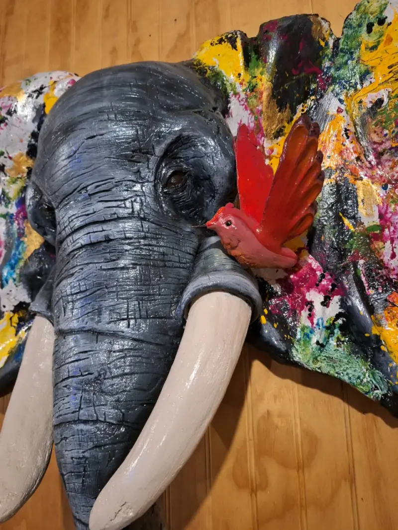 Escultura de Elefante de Pared Colorida - 2