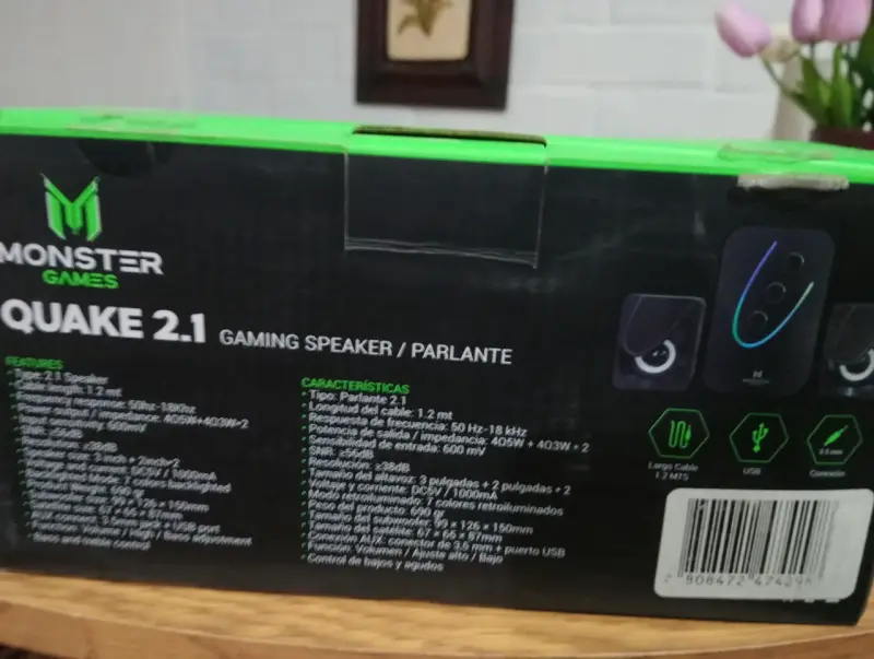 Parlantes Monster Games Quake 2.1 con LED - 4