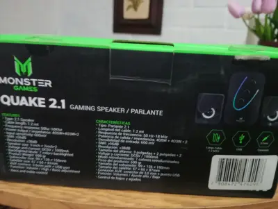 Parlantes Monster Games Quake 2.1 con LED - miniatura 4