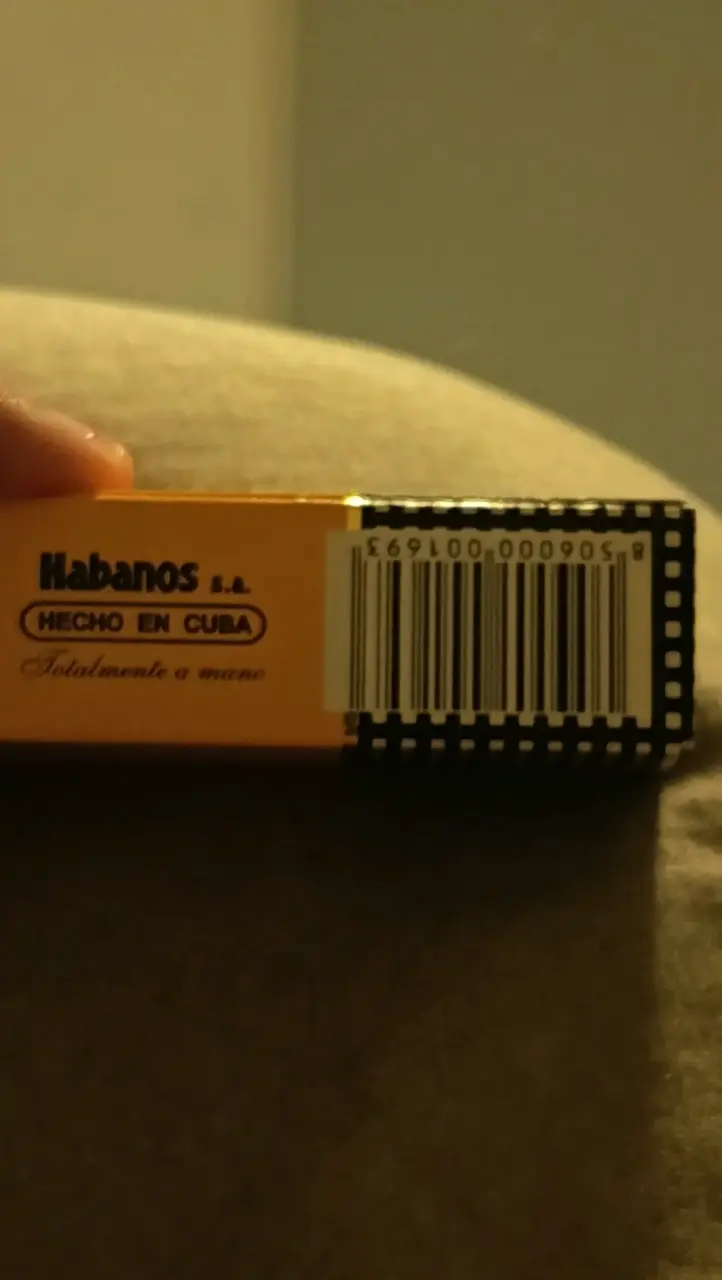 Caja de puros Cohiba Robustos - 3