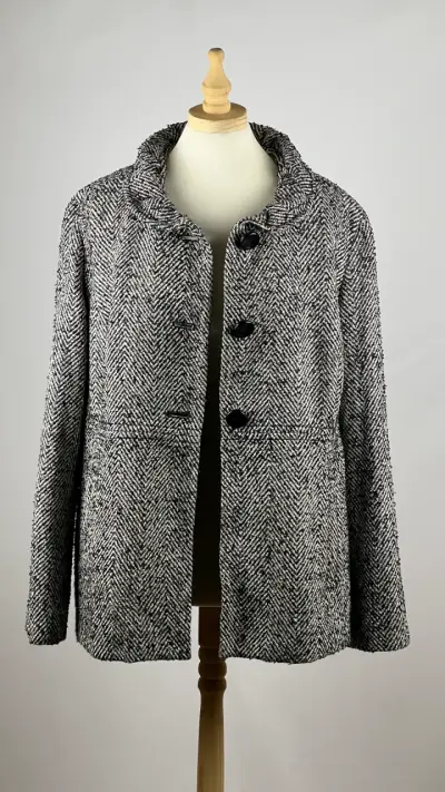Abrigo Old Navy - Talla XL - miniatura 2