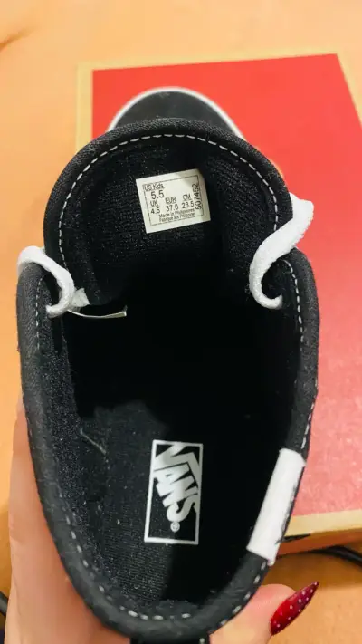 Zapatillas Vans negras caña alta - miniatura 6