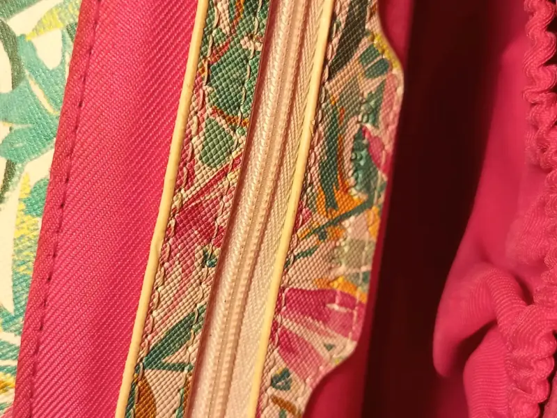 Bolso bandolera floral con diseño tropical - 4