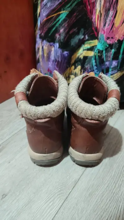 Botines de cuero marrón con forro de lana - miniatura 4