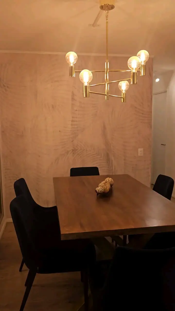 Mesa madera nativa +6 sillas y Lámpara de techo - 2