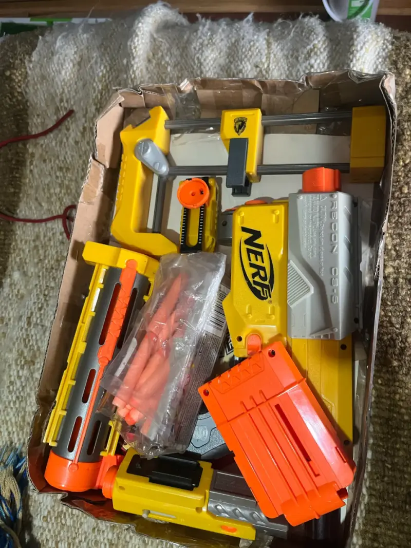 Lanzador Nerf N-Strike Recon CS-6 con dardos - 1