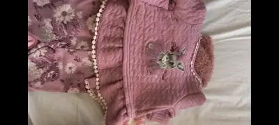 Lote de ropa de bebé con accesorios - miniatura 4