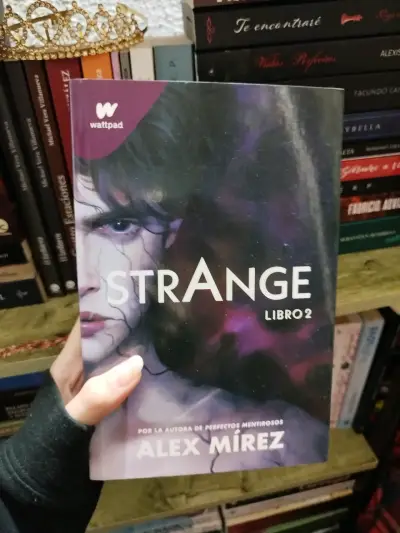 Libro 'Strange 2' de Alex Mírez - Wattpad - miniatura 1