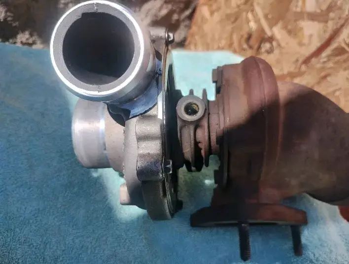 Turbo ssanyong Rexton 2.7 Garrett Honeywell - 6