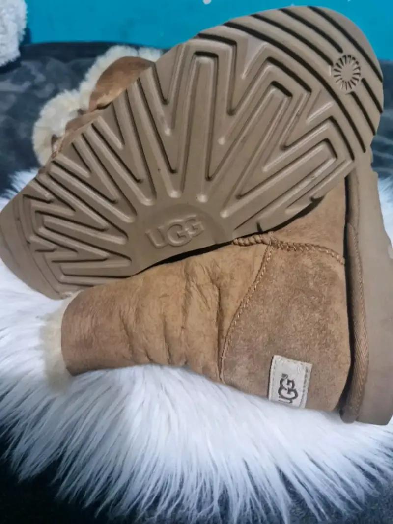 Botas de invierno UGG piel oveja beige - 3