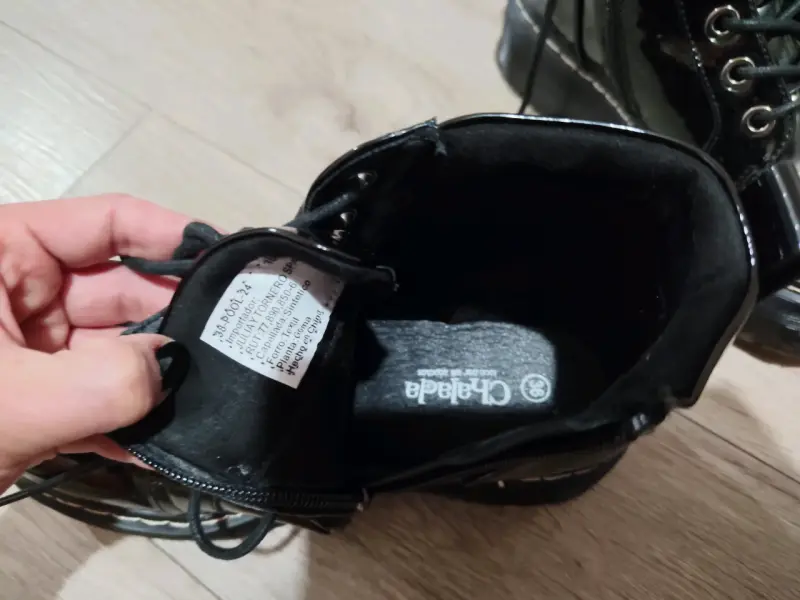 Botines de charol negro con plataforma - 2