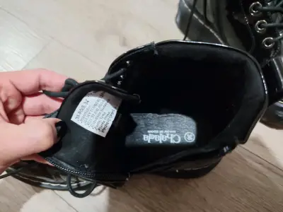 Botines de charol negro con plataforma - miniatura 2