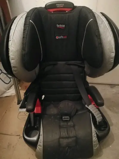 Silla de auto Britax Pinnacle negra para niños - miniatura 2