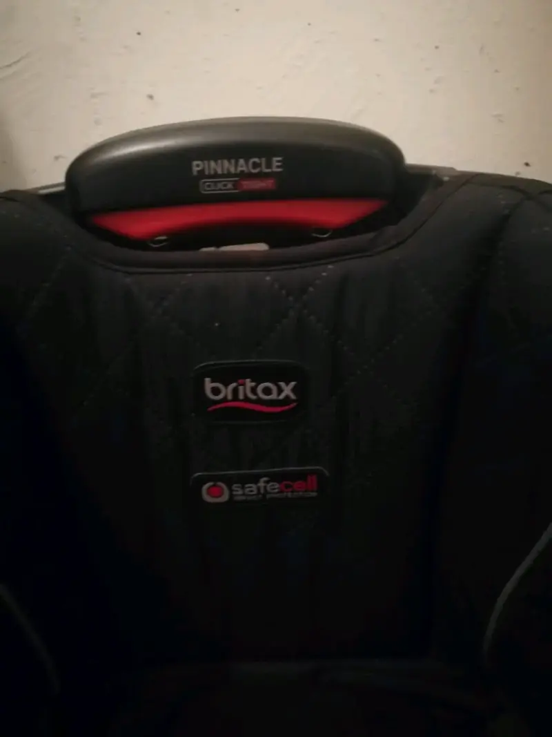 Silla de auto Britax Pinnacle negra para niños - 3