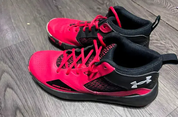 Zapatillas deportivas Under Armour rojas - 3