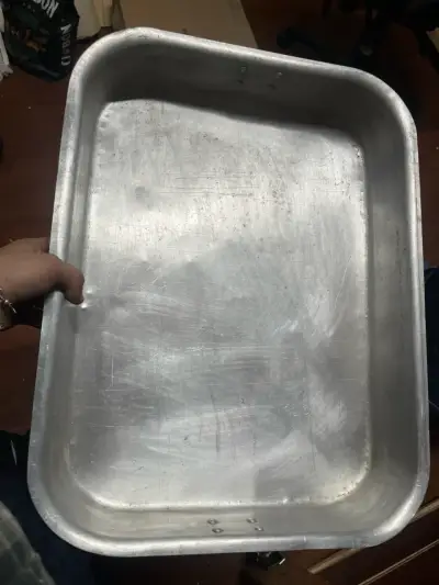Bandeja de aluminio para hornear grande - miniatura 2