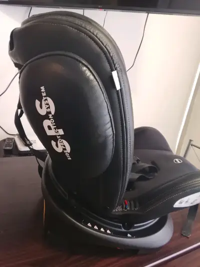 Silla de Auto Infanti Multiaje Isofix Negra - miniatura 2