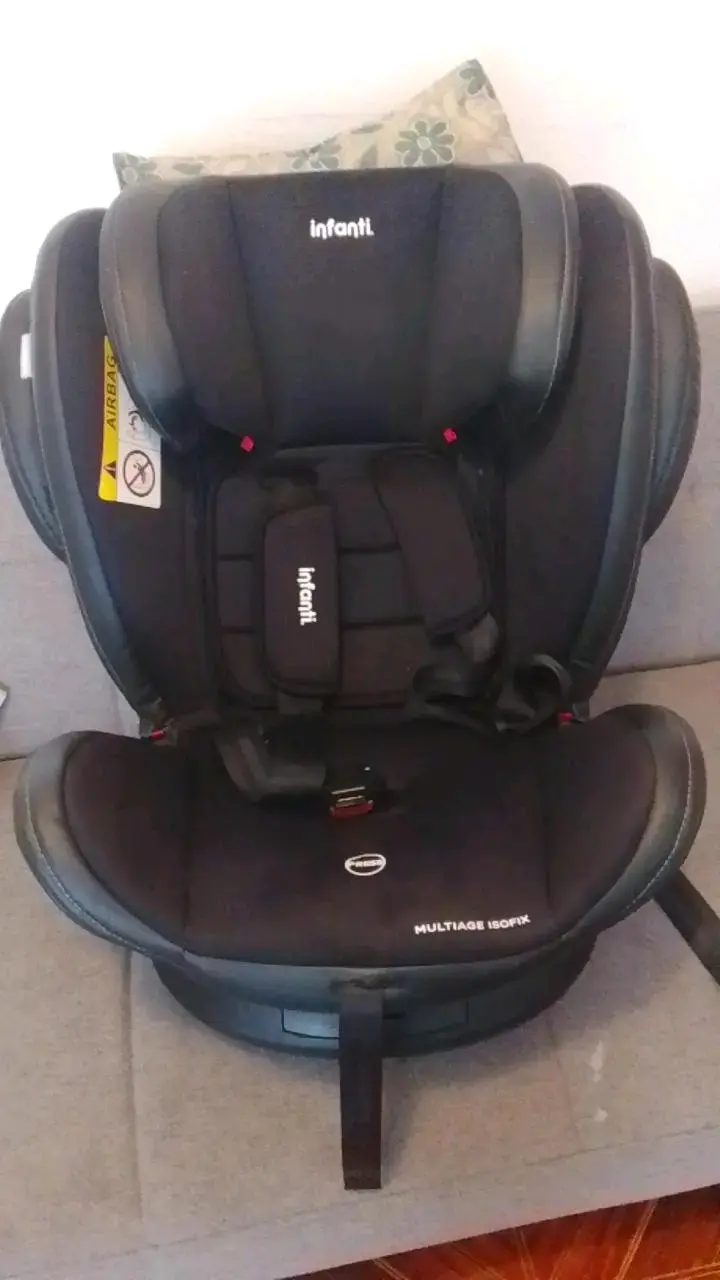 Silla de Auto Infanti Multiaje Isofix Negra - 6