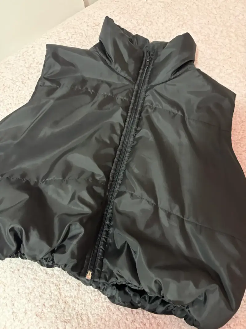 Chaqueta o Parka Puga corta en color negro talla S - 1