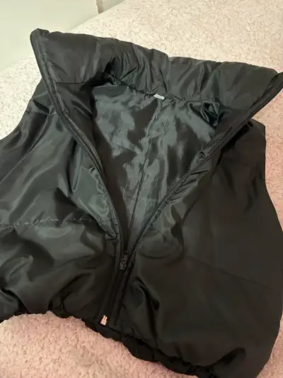 Chaqueta o Parka Puga corta en color negro talla S - miniatura 2