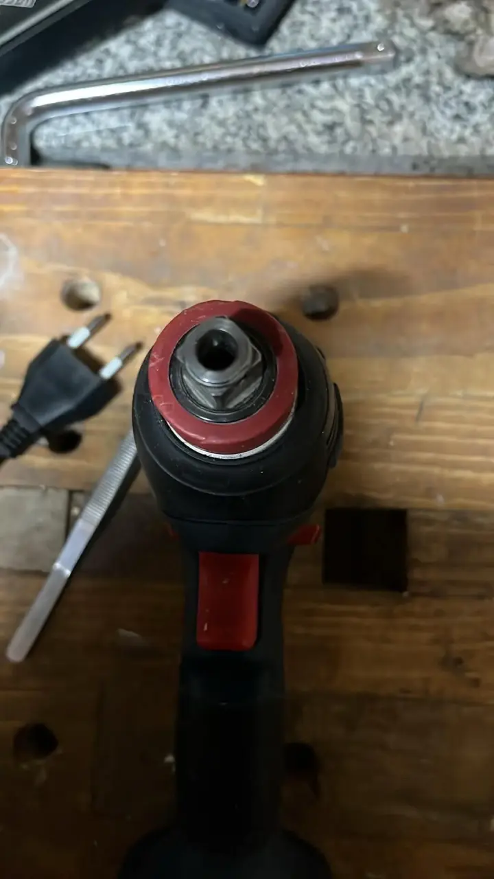 Taladro Atornillador Inalámbrico Bosch - 2