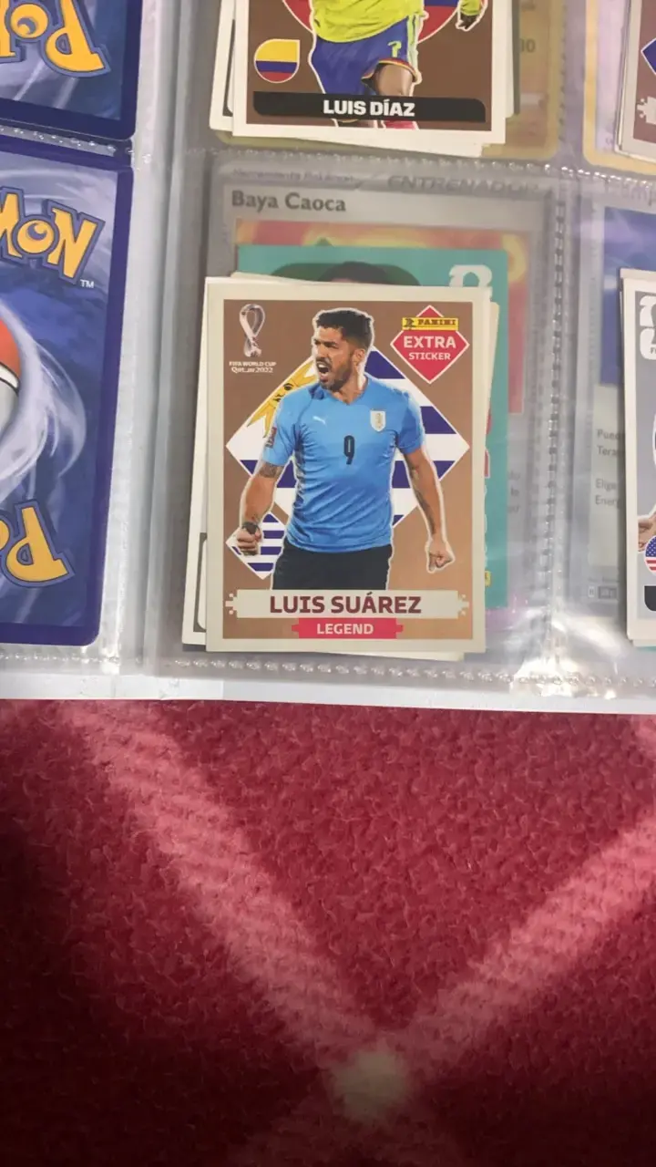 Lámina Panini Extra Sticker Luis Suárez Legend - 2