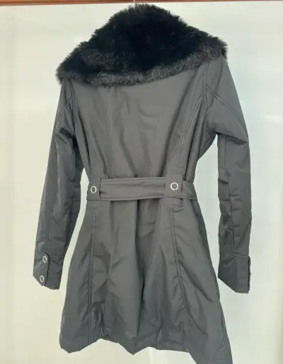 Parka negra con cuello de piel sintética Everlast - miniatura 3