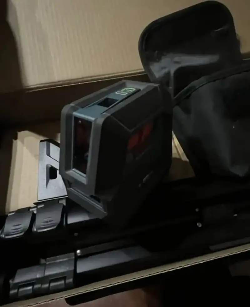 Nivel láser Bosch GCL 2-50 G con trípode - 4