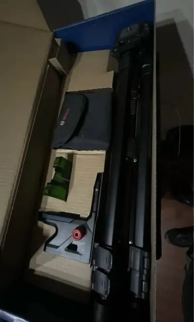 Nivel láser Bosch GCL 2-50 G con trípode - miniatura 5