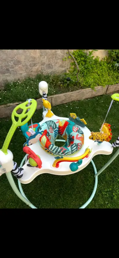 Centro de actividades para bebé con juguetes interactivos - miniatura 3